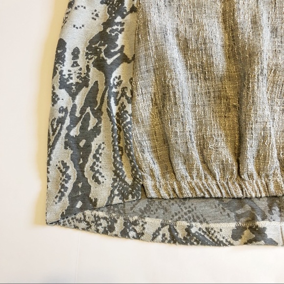 Anthro Akemi & Kim grey high low sleeveless top - Picture 8 of 8